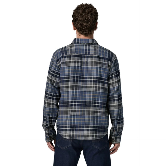 Patagonia Men's Long-Sleeved Lightweight Fjord Flannel Shirt (Depth: New Navy)