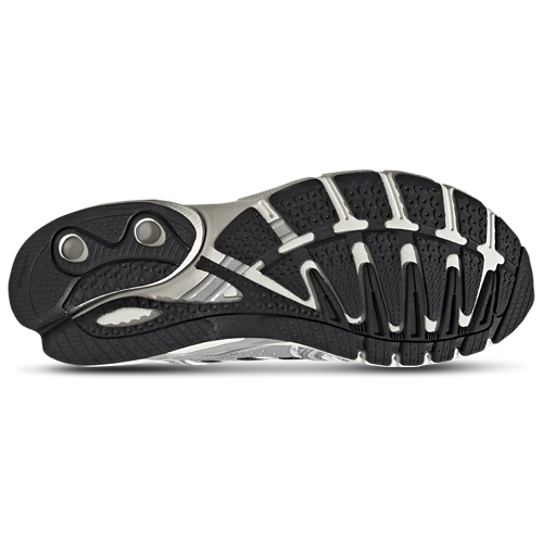Silver MeAdistar Conrol 5 (Metallic/Grey One/Core Black)