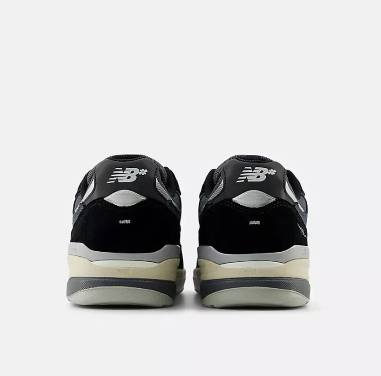 New Balance Numeric Andrew Reynolds 933 (Black/Blue)