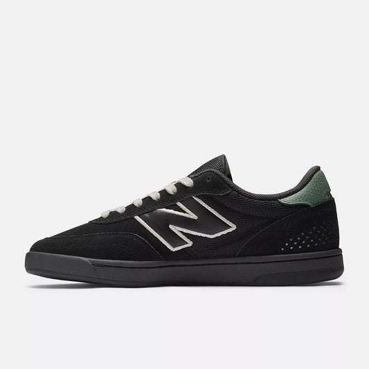 New Balance Numeric 440 V2 (Black/White)
