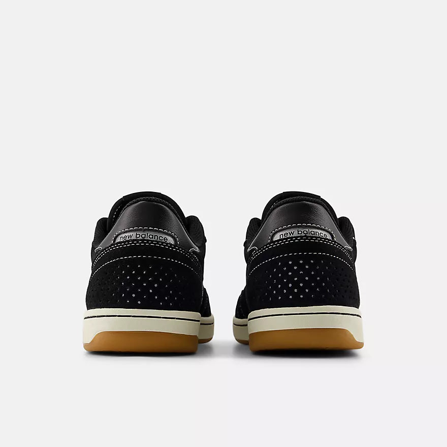 New Balance Numeric 440v2 (Black/White)